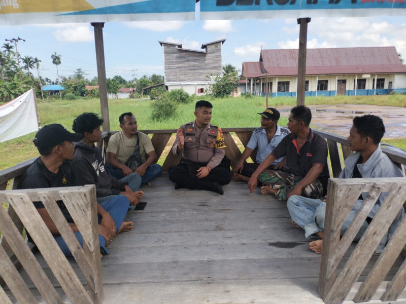 Cooling System dengan Masyarakat Desa Bina Maju, Brigadir Harianto Sampaikan Pesan Ini...