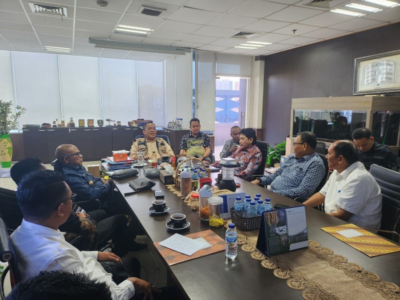 Bupati indragiri Hilir menghadiri undangan klarifikasi pelaksanaan usulan Hibah Rehabilitasi dan Rekonstruksi TA 2025