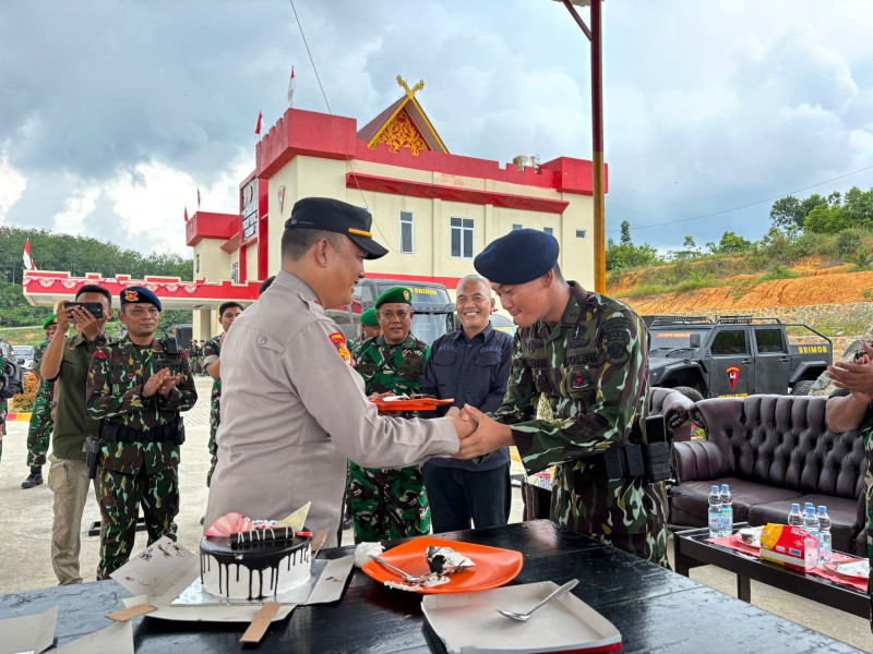 Perkokoh Sinergitas TNI-Polri di HUT Brimob Polri Jelang Pilkada