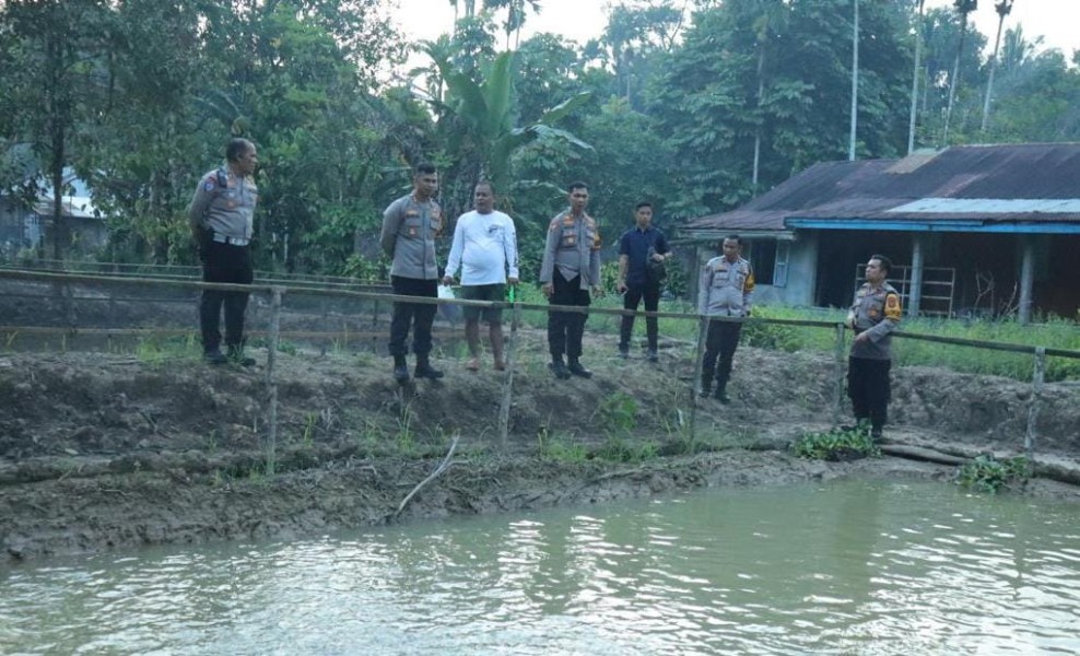 Jelang Lebaran, Kapolres Inhu Cek 6.000 Bibit Ikan untuk Ketahanan Pangan
