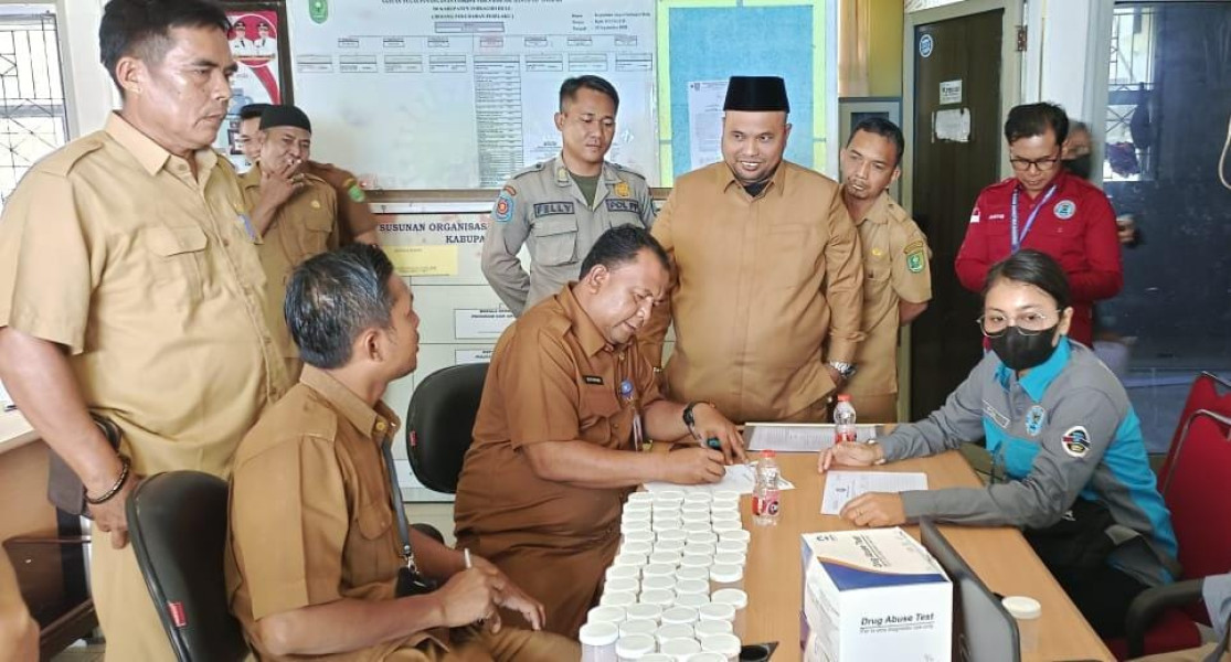 BNNK Kuansing Laksanakan Tes Urine ASN Bakesbangpol Inhu