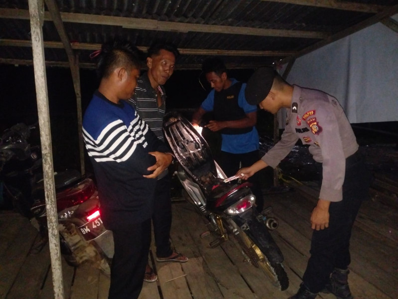 Polsek Kuindra Gencar Patroli Malam Wujudkan Kamtibmas yang Kondusif