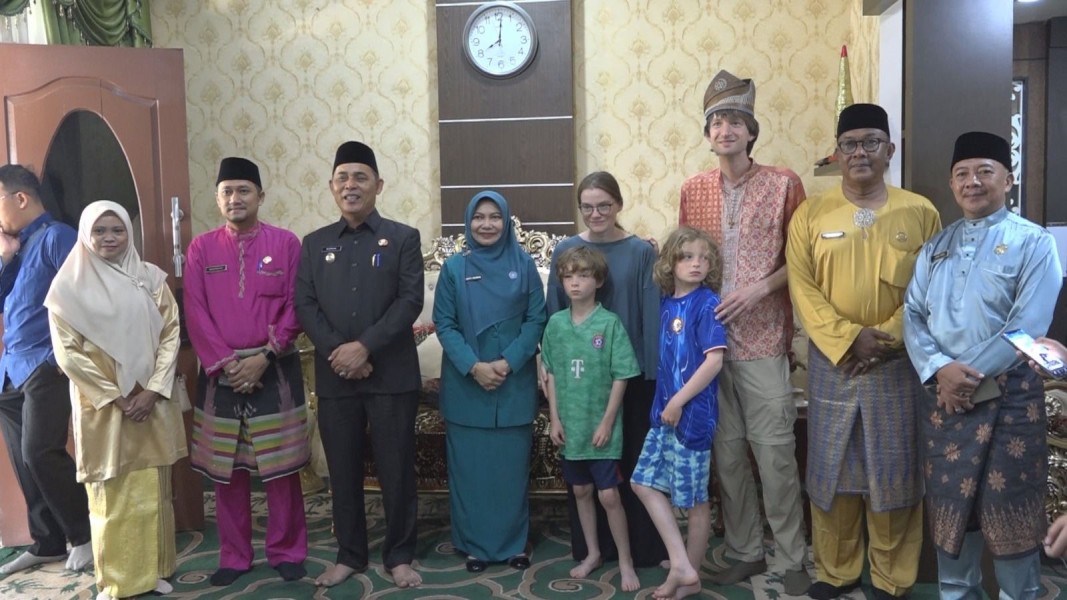 Bangun Kolaborasi Global, Bupati Inhil Terima Kunjungan Dosen dari Belanda