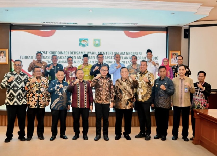 Rakor Bersama Wamendagri Bima Arya, Bupati Bengkalis Tegaskan Komitmen Dukung Sinergi Pusat-Daerah Menuju Indonesia Emas 2045