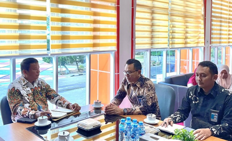 Wabup Inhu Bahas Percepatan Pembangunan dengan Kakanwil DJPb Riau