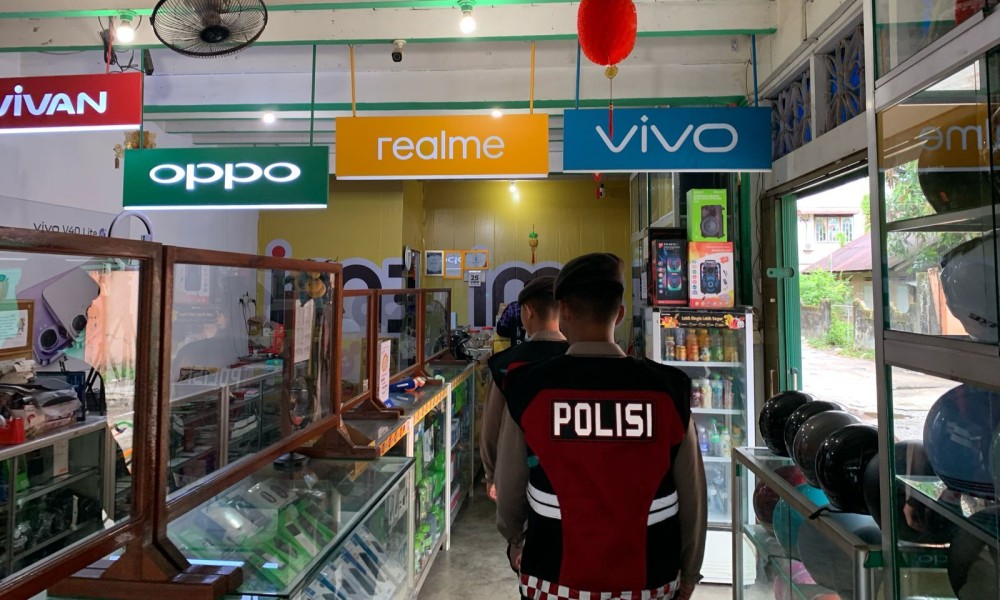 Polres Lingga Terapkan Strategi Preventif Melalui Patroli Dialogis Di Dabo Singkep.