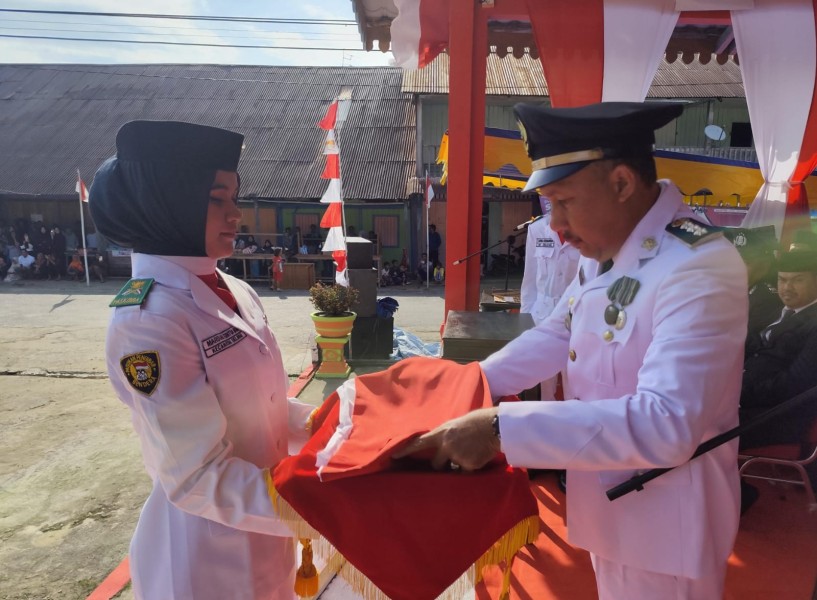 Detik-detik Proklamasi, Kecamatan Selayar Peringati HUT RI ke-80 dengan Upacara Bendera.