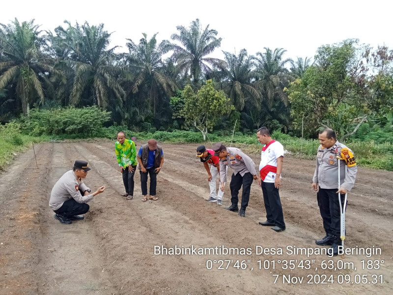 Tinjau Lokasi Ketahanan Pangan, Polisi Dukung Program Pemerintah