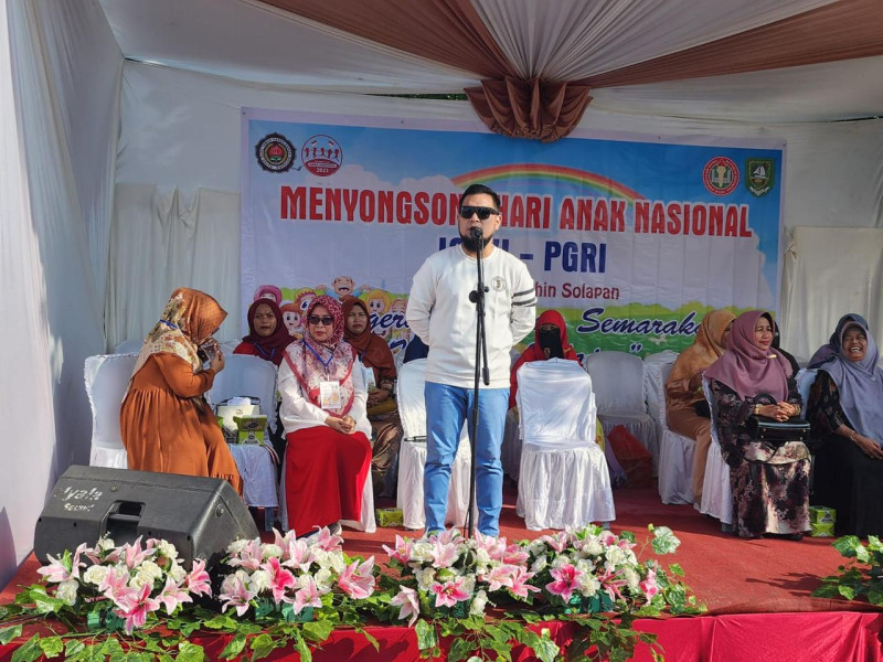 Camat Bathin Solapan Buka Perayaan Pawai Hari Anak Nasional