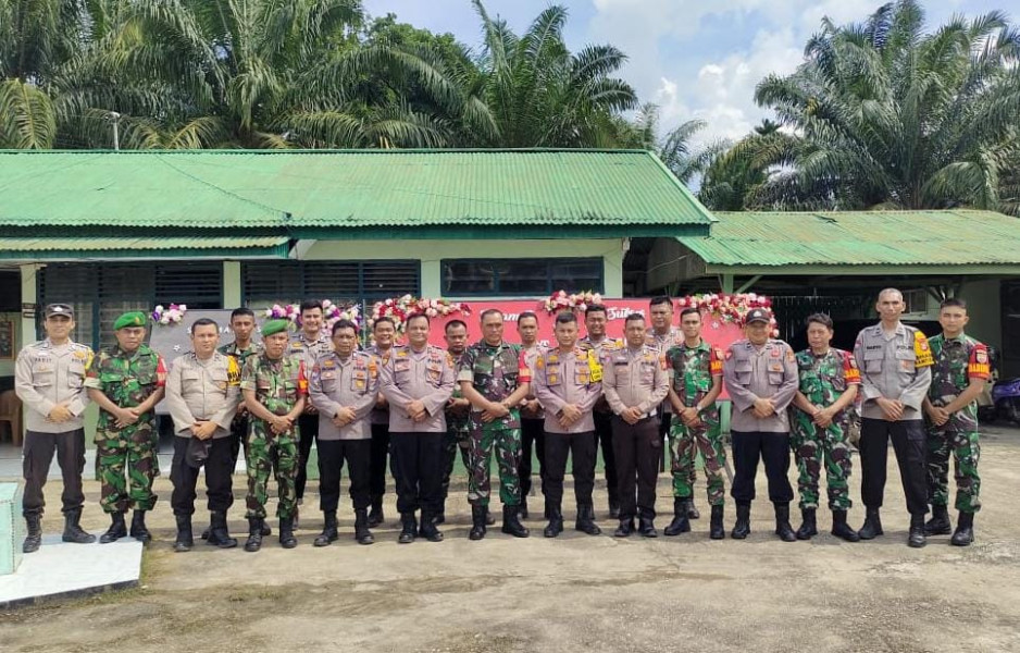 Polsek Peranap dan Koramil 05 Peranap Komitmen Jaga Stabilitas Keamanan dan Netralitas