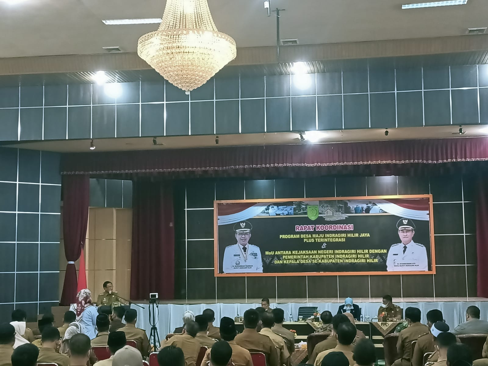 Bupati Inhil : Kades Se-Inhil Wajib Sukseskan Program DMIJ Plus Terintegrasi