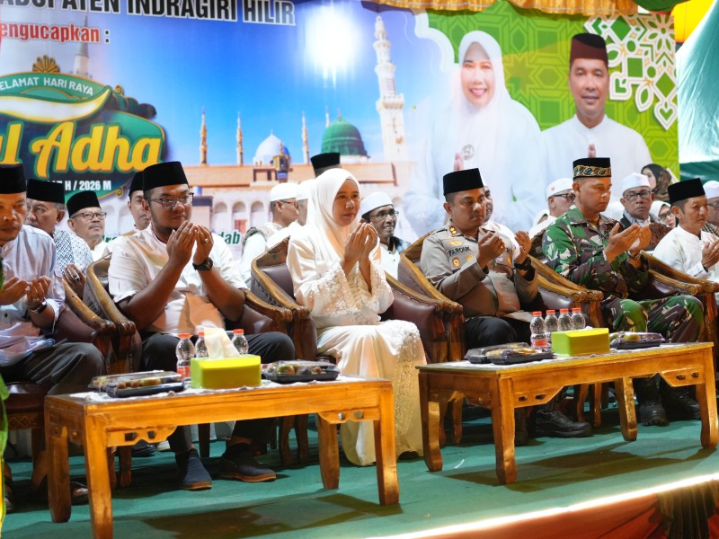 Ketua DPRD Inhil Iwan Taruna Hadiri dan Semarakkan Pawai Takbir Idul Adha 1447 H di Tembilahan