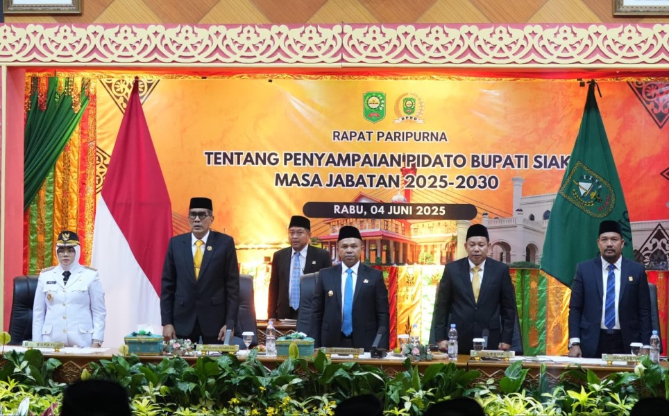 Perkuat Sinergi dan Kolaborasi, Wabup Bengkalis Hadiri Pelantikan Bupati dan Wakil Bupati Siak