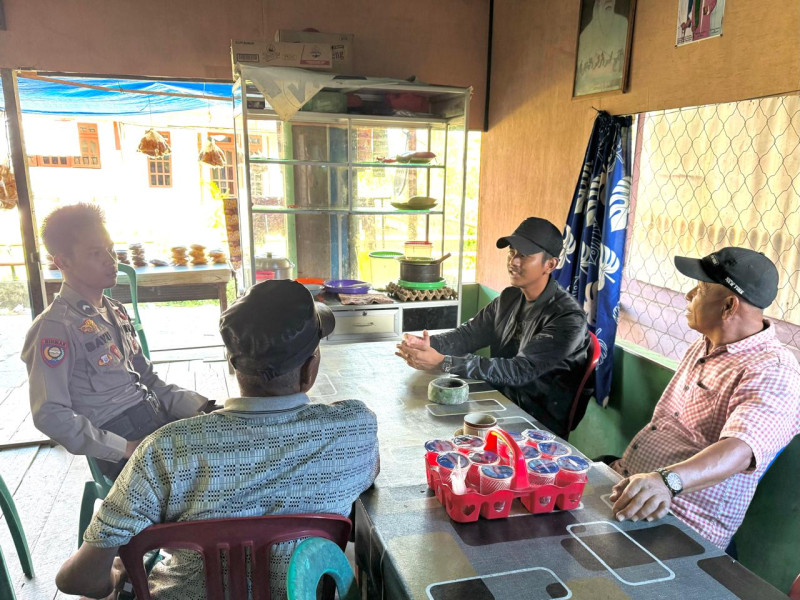 Personel Polsek Kuindra Giat Cooling System Ajak Warga Sukseskan Pilkada Damai