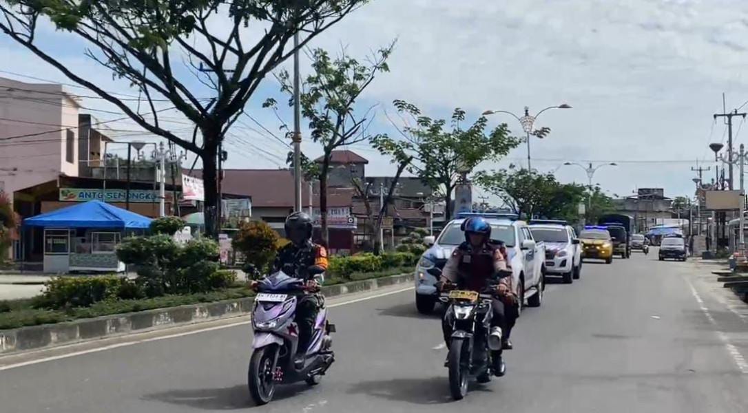 Hari Pelantikan Presiden Terpilih, Polres Rohul Show Off Force Ciptakan Situasi Kondusif