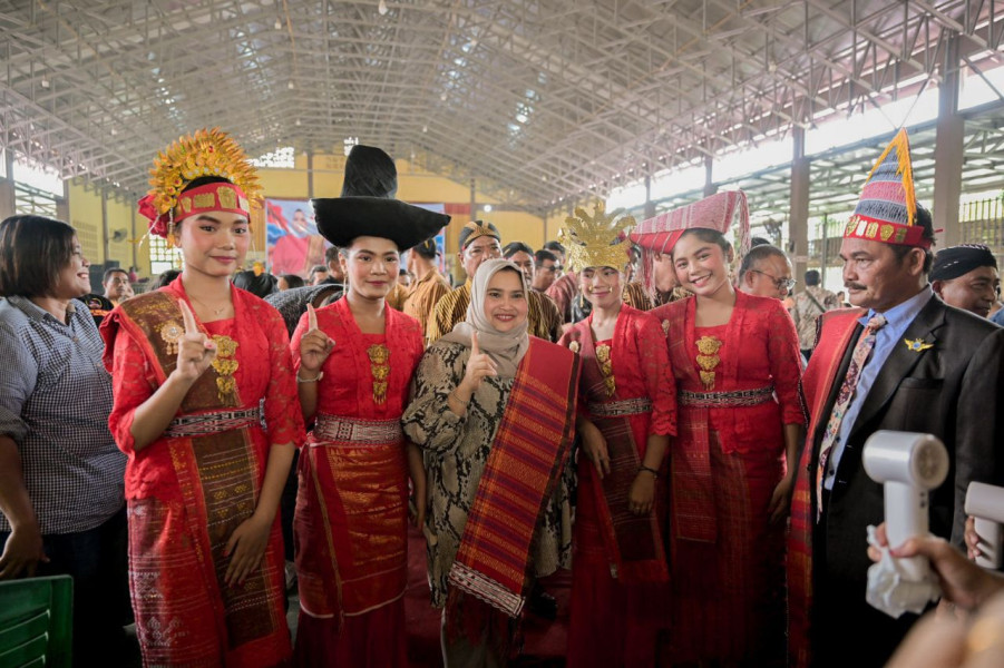 Ikatan Keluarga Batak Kabupaten Bengkalis Beri Dukungan pada Pasangan Calon Bupati Bengkalis Nomor Urut 1 Kasmarni dan Bagus Santoso