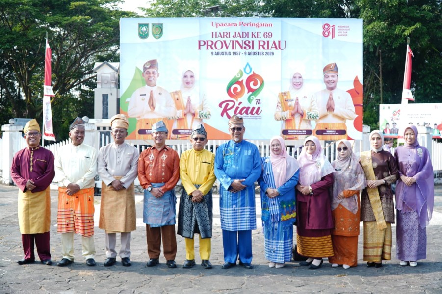 Kasdim 0314/Inhil Hadiri Upacara Hari Jadi ke-69 Provinsi Riau di Inhil