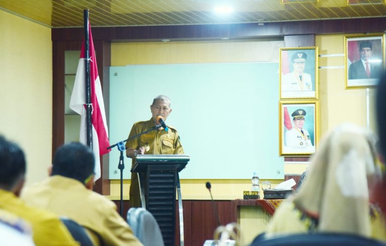 Tingkatkan Pengelolaan Keuangan, Wabup H.Syamsuddin Uti Buka Sosialisasi PPK – BLUD Dilingkungan Pemkab Inhil