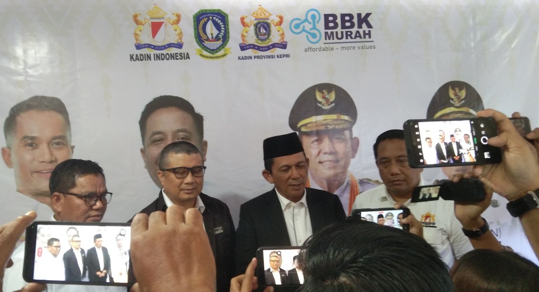 Menjadi Gerbang Strategis Perdagangan Dunia. Gubernur Ansar : Kadin Harus Menjadi Rumah Besar Dunia Usaha di Kepri.