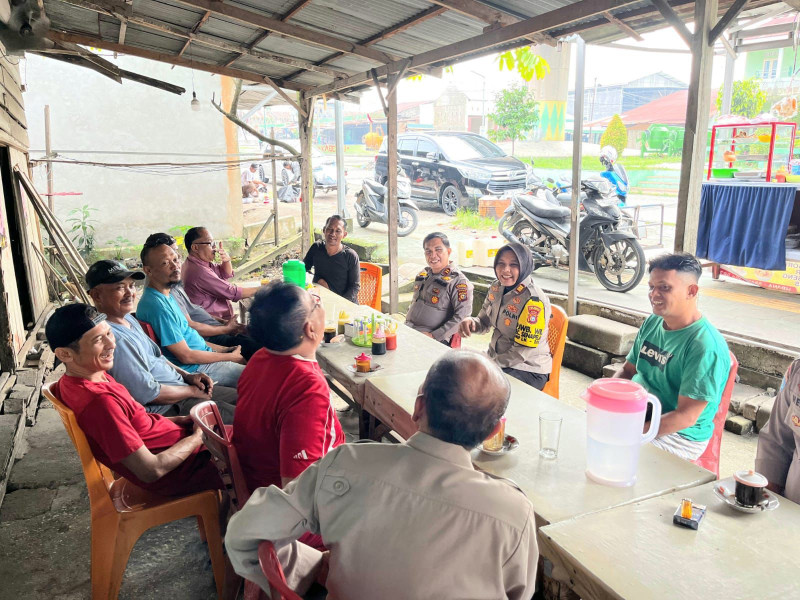 Polsek Senapelan Gelar Kegiatan Cooling System untuk Pilkada Damai 2024 di Kelurahan Kampung Bandar