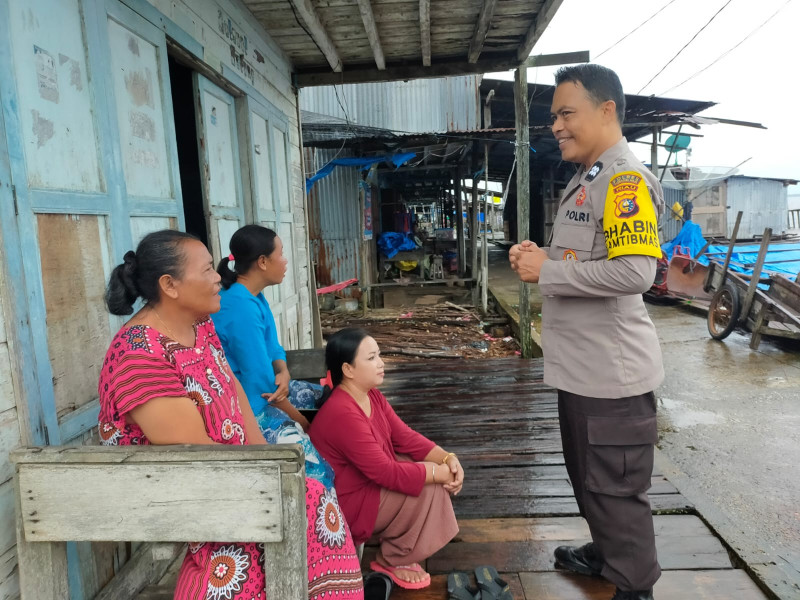 Bhabinkamtibmas Tanjung Lajau Ajak Ibu-ibu Sukseskan Pilkada Serentak Riau 2024