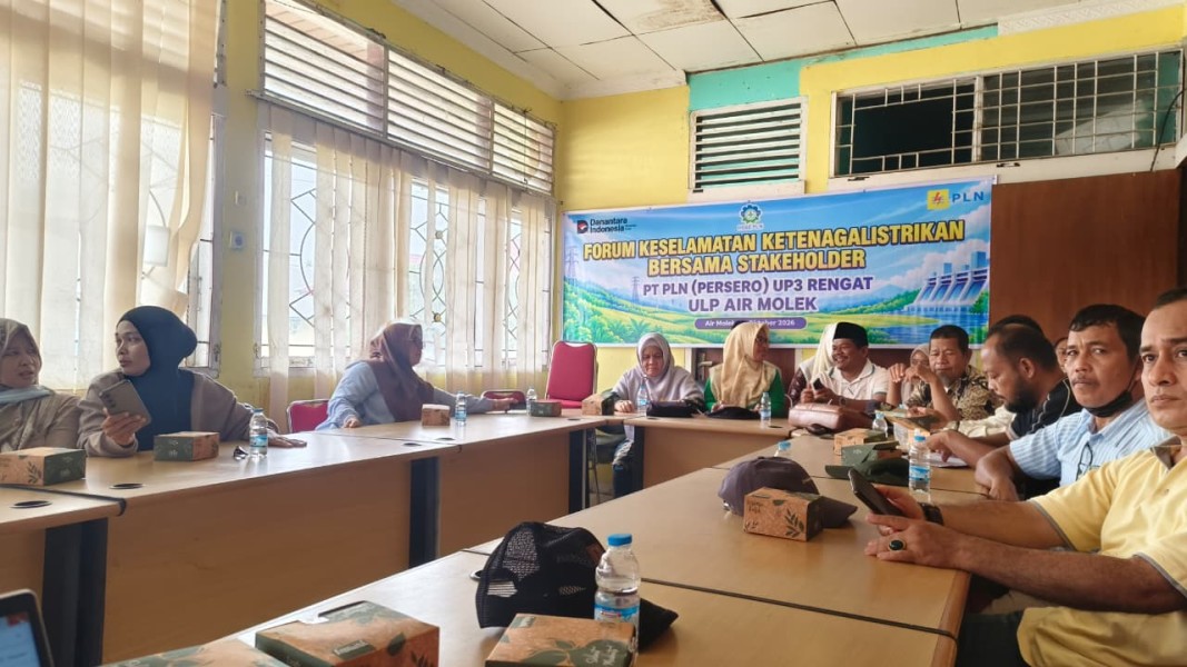 Perkuat Sinergi dengan Stakeholder, PLN ULP Air Molek Edukasi Keselamatan Ketenagalistrikan