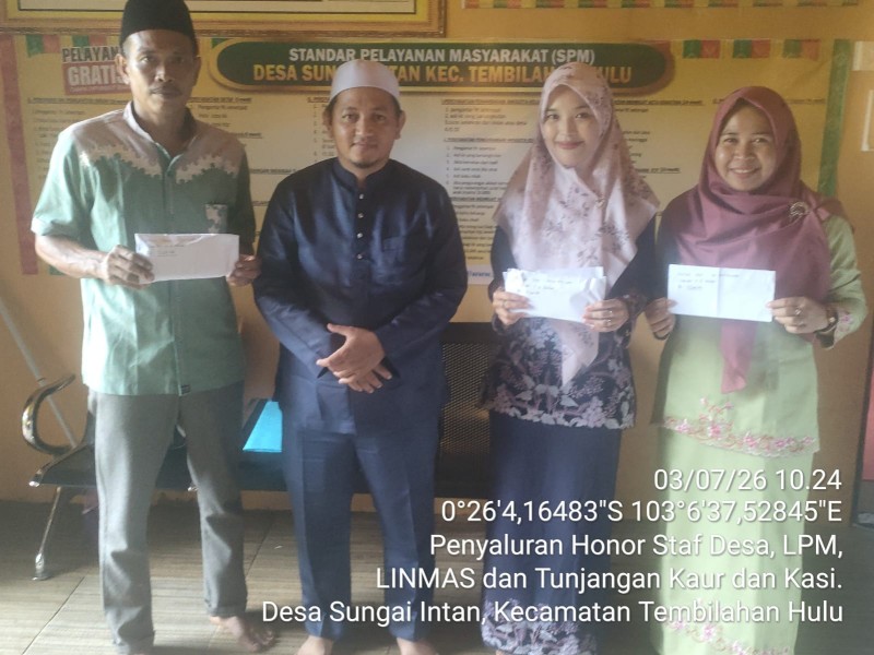 Pemdes Sungai Intan Salurkan Honor Staf,LPM,LINMAS, dan Tunjangan Kaur dan Kasi