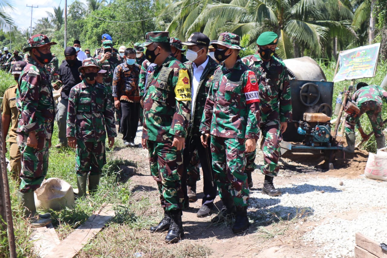 Tim Wasev TMMD Mabes TNI Tinjau Lokasi Sasaran di Kabupaten Inhil