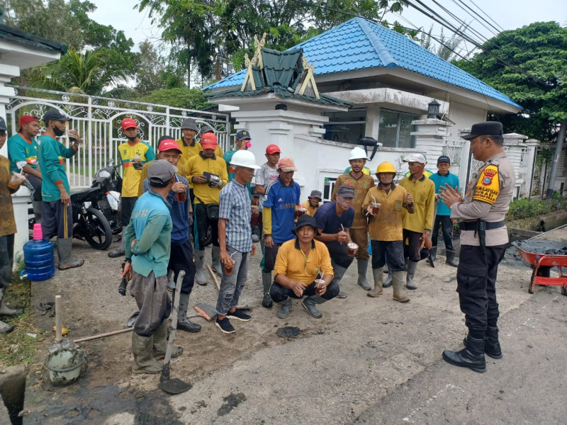 Polres Inhil Sampaikan Pesan Pilkada Damai Kepada Masyarakat Tembilahan
