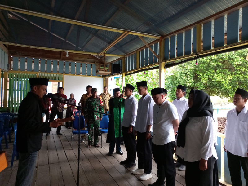 Panwascam Selayar Berikan Pembekalan Kepada PTPS dan BKD se-Kecamatan Selayar