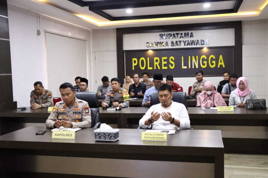 Kapolres Lingga Bersama Stakeholder Ikuti Vicon Divisi Humas Polri Jelang Mudik Lebaran 2023.