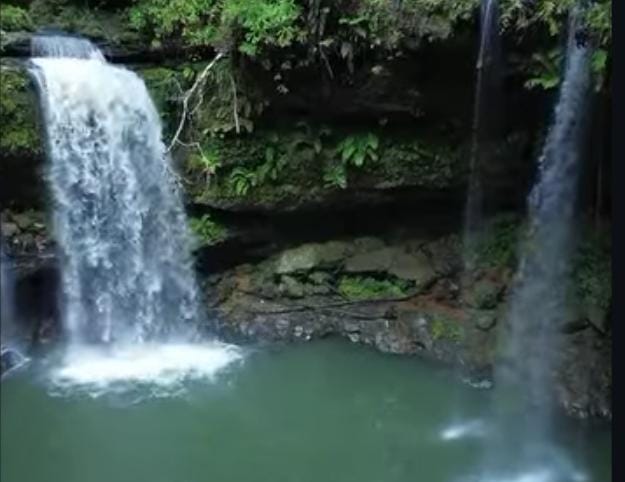 Air Terjun Denalo Inhu: Hidden Gem Air Terjun Kembar di Tengah Hutan Batang Cenaku