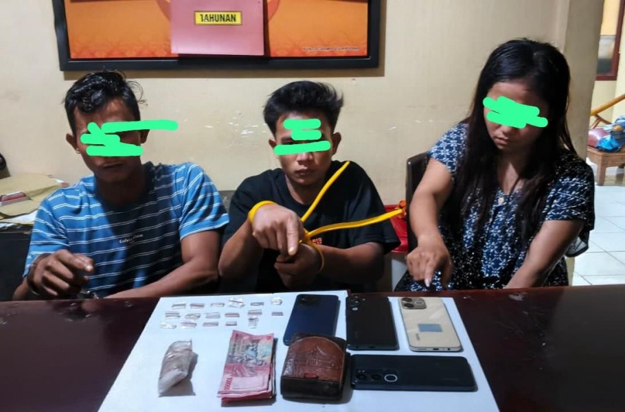Polsek Peranap Berhasil Amankan Tiga Tersangka Narkoba Jenis Sabu di Desa Semelinang Tebing
