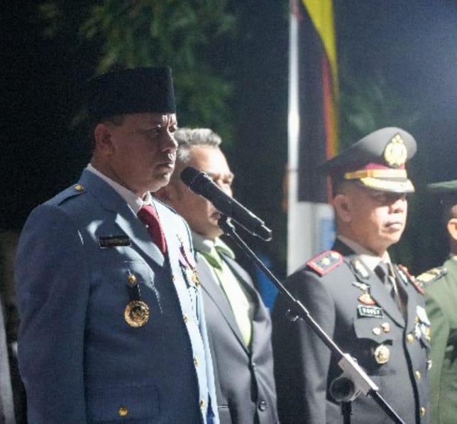 Bupati Kuansing Pimpin Apel Kehormatan dan Renungan Suci di Makam Pahlawan KH Umar Usman