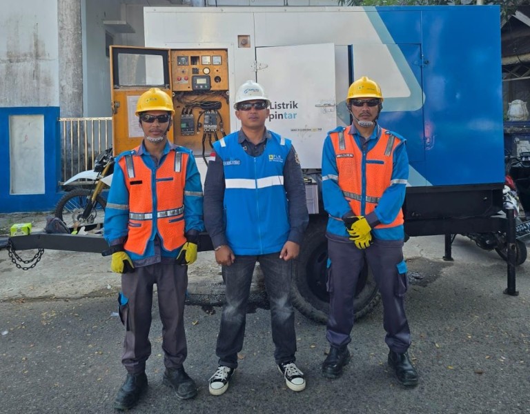 PLN UP3 Rengat Pastikan Keandalan Listrik pada Peresmian Koperasi Merah Putih di Riau