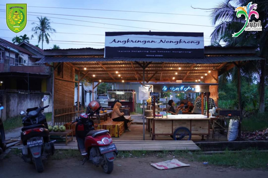 Angkringan Nongkrong Pekanarba Nasi Bakar Jadi Menu Favorit Pengunjung