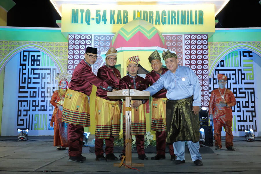 Kasdim 0314/Inhil Hadiri Pembukaan MTQ ke-54 Tingkat Kabupaten di Enok