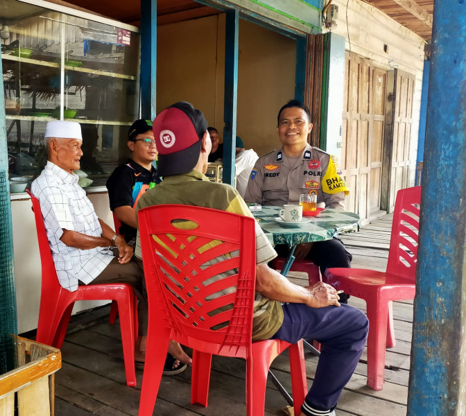 Temui Tokoh Masyarakat, Aiptu Fredy K Nasution Sampaikan Pesan  Pilkada Damai