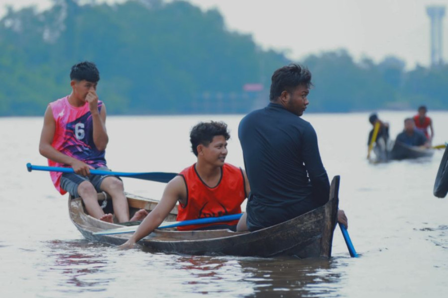 Lomba Dayung Tradisional Resmi Dibuka Bupati Siak, 44 Tim Siap Arungi Sungai Siak