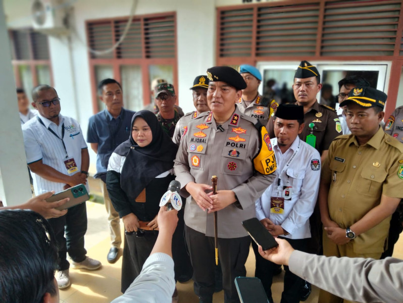 Kapolda Riau Lakukan Pengecekan Pengamanan Rekapitulasi di KPU Rohil