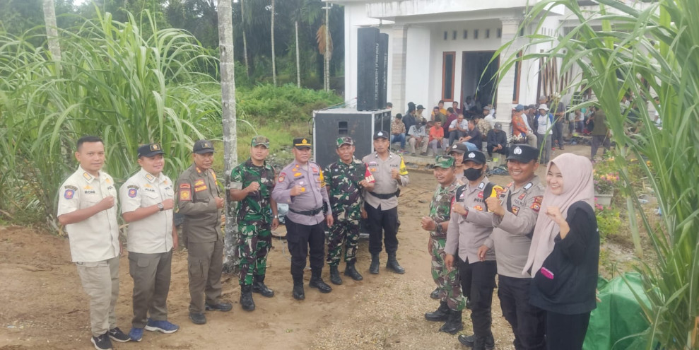 Sinergitas TNI/Polri dan Satpol PP Amankan Kampanye Paslon 'Fermadani'