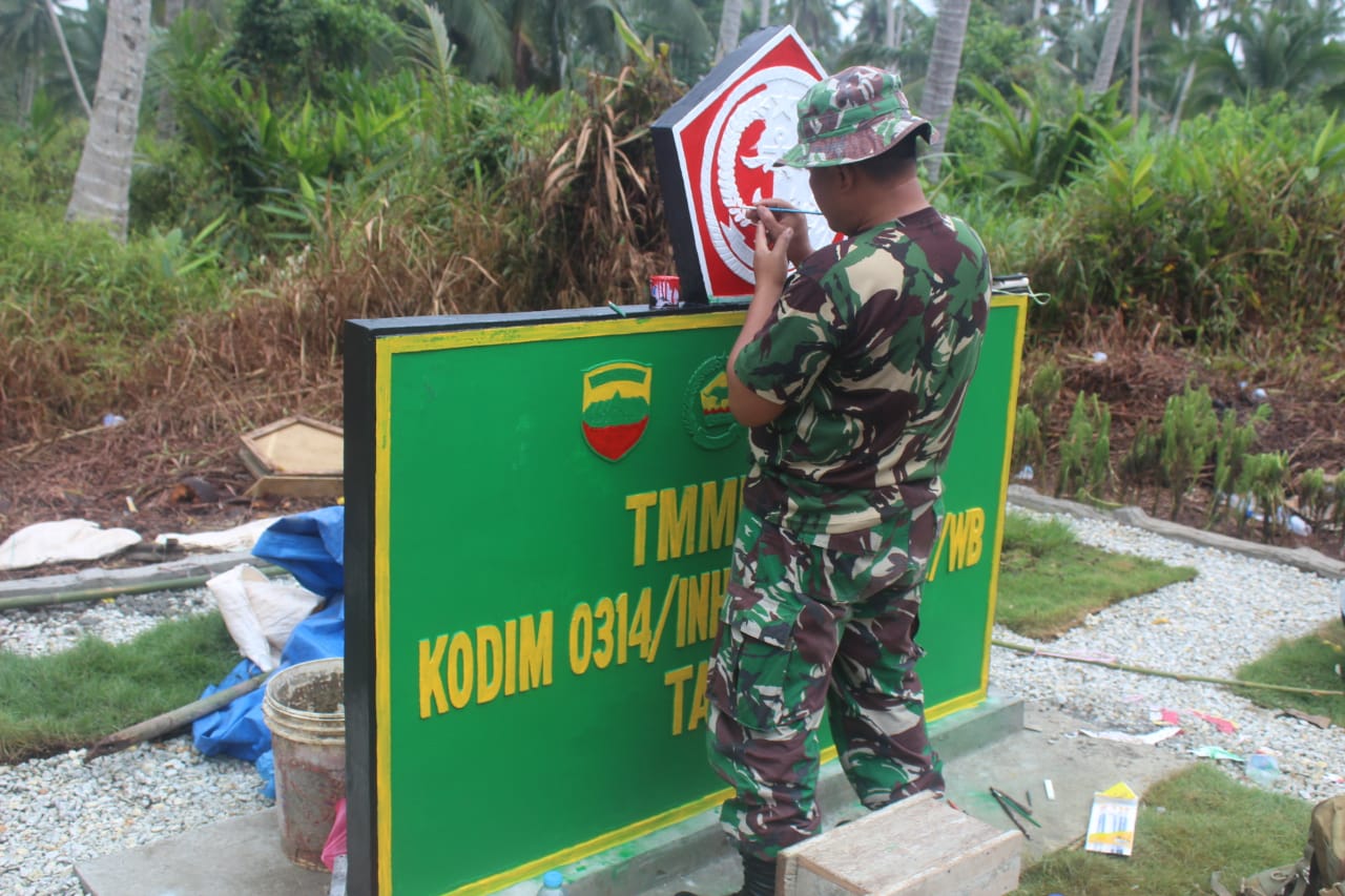 Proses Pembuatan Tugu TMMD Inhil Hampir Selesai