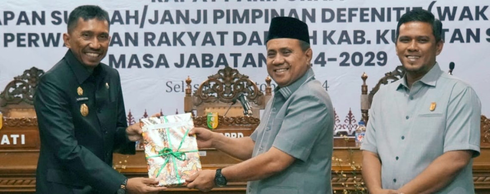 Hadiri Rapat Paripurna, Pjs Bupati Apresiasi DPRD Kuansing Telah Setujui Perda RTRW 2024-2044