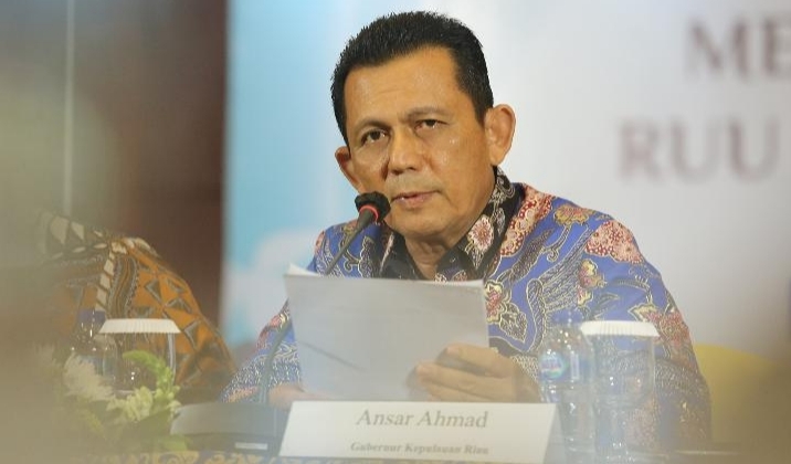 Ramai Penolakan, Gubernur Kepri Ansar Ahmad Tunda dan Evaluasi Lelang Gurindam 12.
