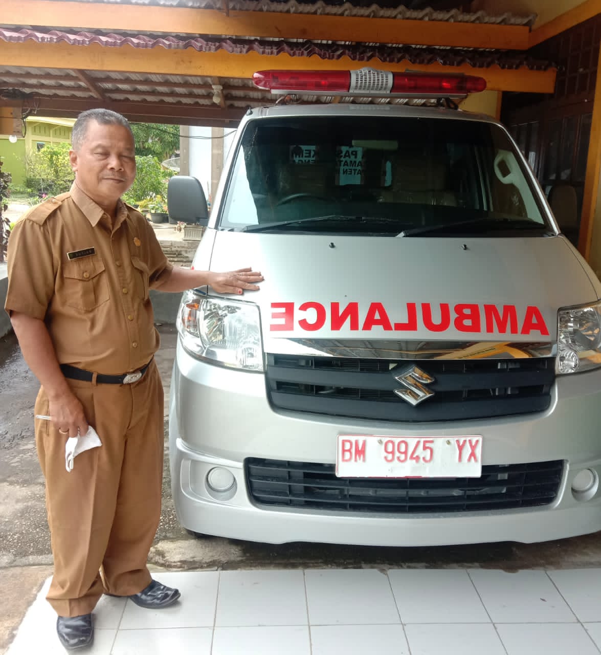 Baru di Beli, Mobil Ambulance Desa pasir Kemilu Telah Tiba di Kantor Desa