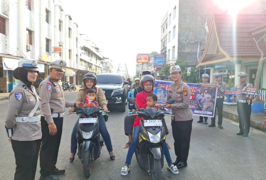 Operasi Patuh LK 2025, Kasat Lantas Polres Inhu Ajak Masyarakat Tertib Berlalu Lintas