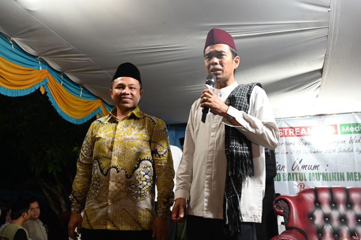 UAS Yakinkan Masyarakat Singingi untuk Dukung Sahabatnya Abdul Wahid di Pilgub Riau