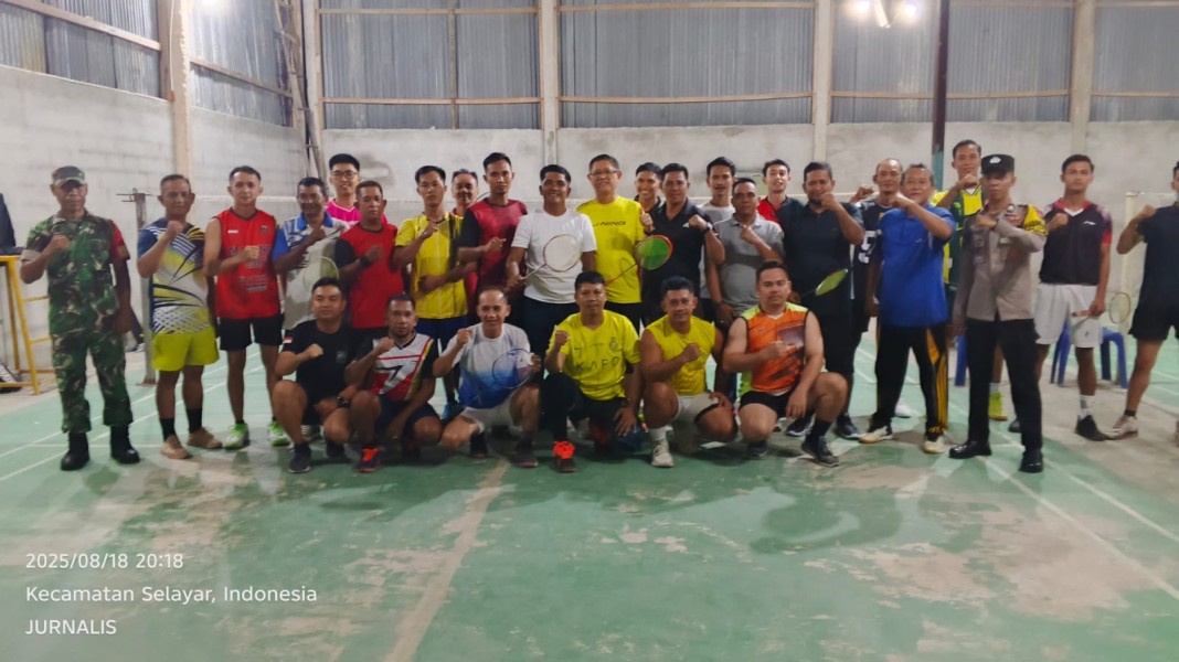 Selayar Badminton Club Gelar Turnamen Bulutangkis dalam Rangka HUT RI ke-80.