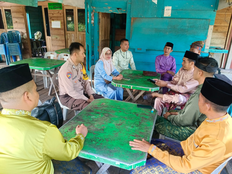 Polsek Tebingtinggi Barat Sambangi Masyarakat