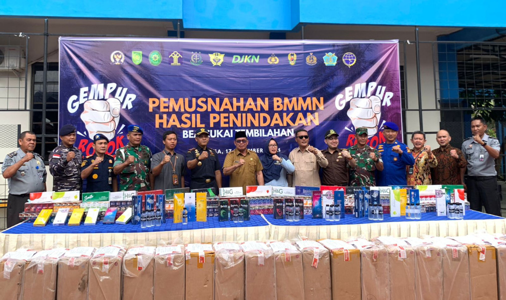 Pasi Ops Kodim 0314/Inhil Hadiri Pemusnahan Barang Hasil Penindakan Bea Cukai Tembilahan